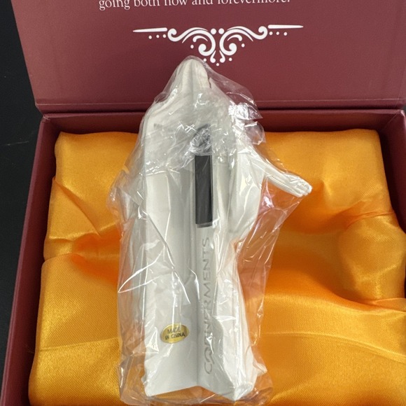 Cornerments Heavenly Guardian Jesus Christ Corner Wall Figurine White Psalm 121 - Picture 7 of 8